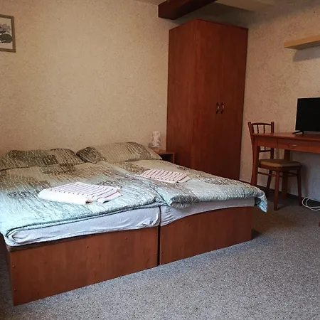 U Potoka Guest house *